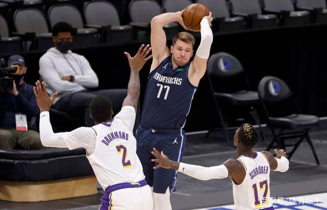 开云-犹他爵士窗口期手感冰凉,志在NBA总决赛名次提升,引发热议,控场能力受关注